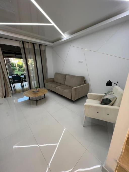 Morderno & Elegante Adosado En Roda Golf & Beach Resort 外观 照片